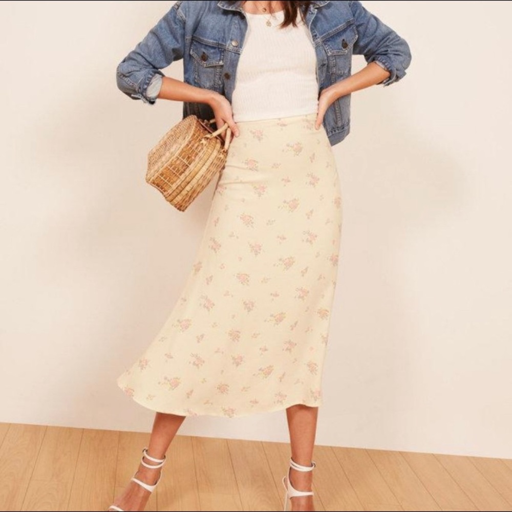REFORMATION BEA SKIRT IN VACATION PRINT SZ6